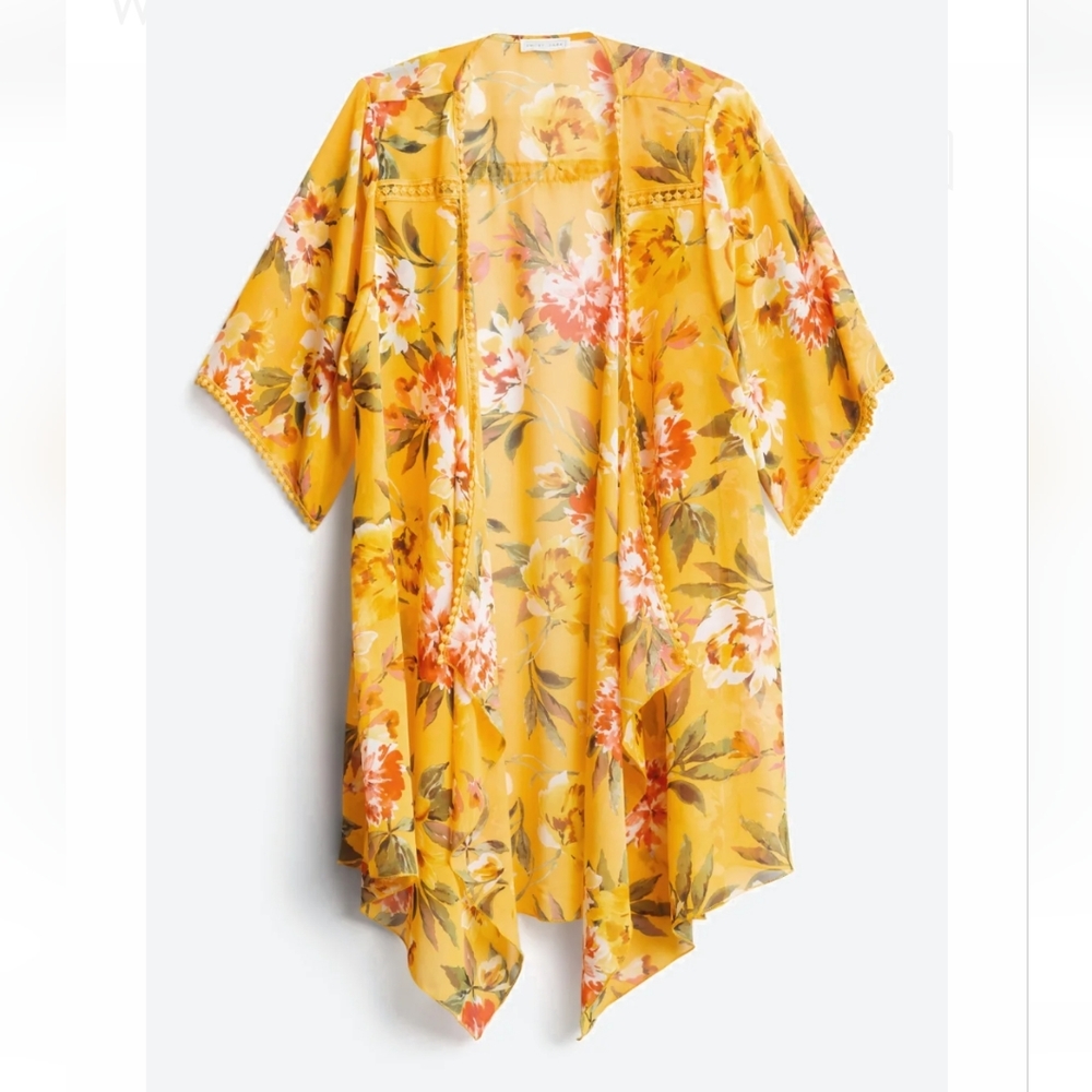 Emory Park's Landy Crochet Trim kimono sleeve yellow floral print top